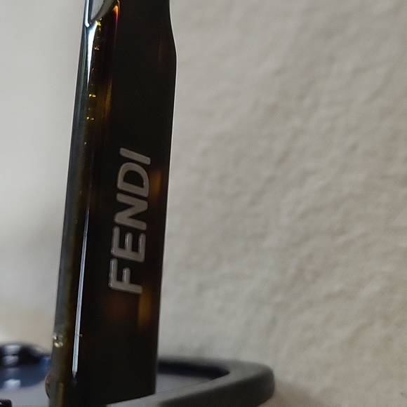 FENDI ROMA SUNGLASSES - Picture 9 of 12